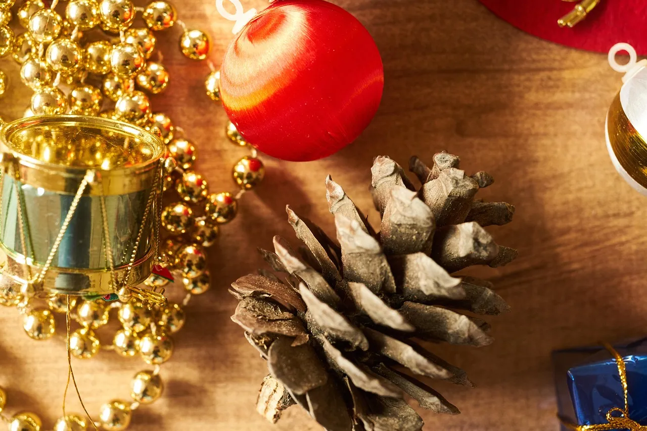 From all of us to all of you -if you're celebrating,  may the New Year be sweet, healthy, happy and mindful.